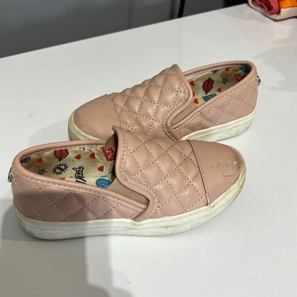 Girls Steve Madden slip ons